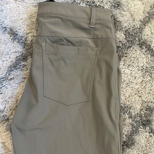 Men’s Lululemon ABC pants - Khaki - 32x29